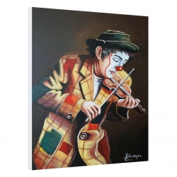 Clown playing on violin
